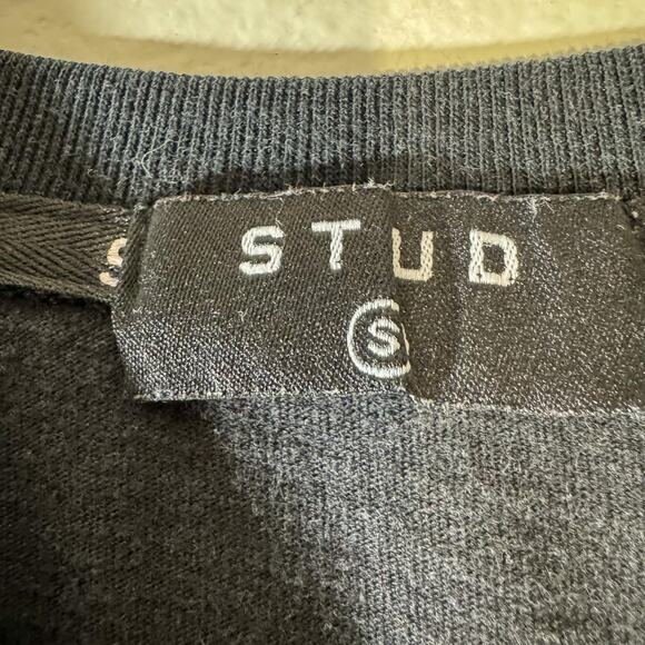 STUD Clothing “RAISE DNGR” Winged Skeleton T-Shirt | Gothic Patch Graphic Tee (S - Picture 6 of 7